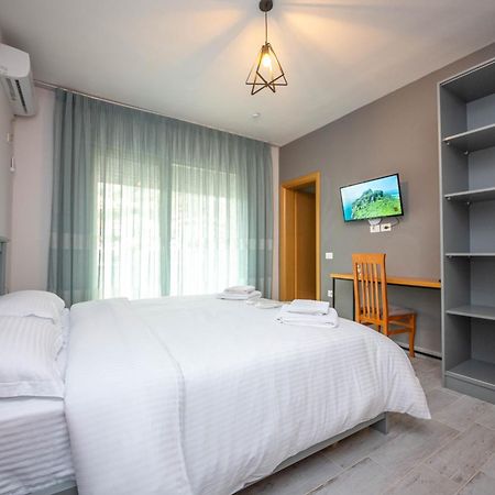 Aerial Hotel & Spa Vlore Bagian luar foto