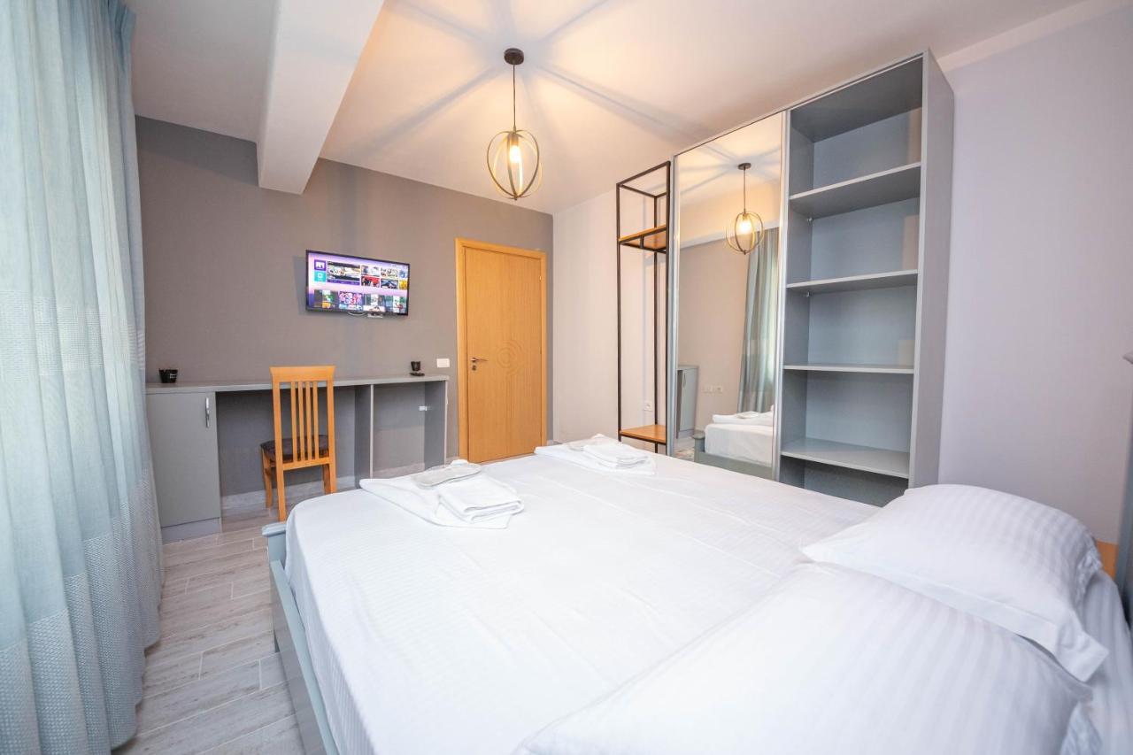 Aerial Hotel & Spa Vlore Bagian luar foto