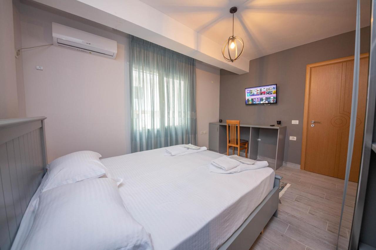 Aerial Hotel & Spa Vlore Bagian luar foto