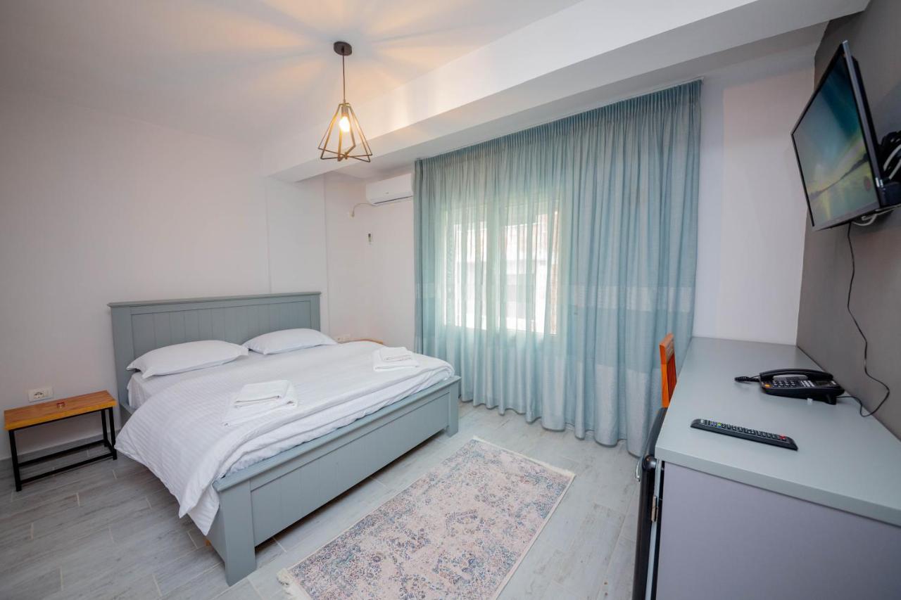 Aerial Hotel & Spa Vlore Bagian luar foto