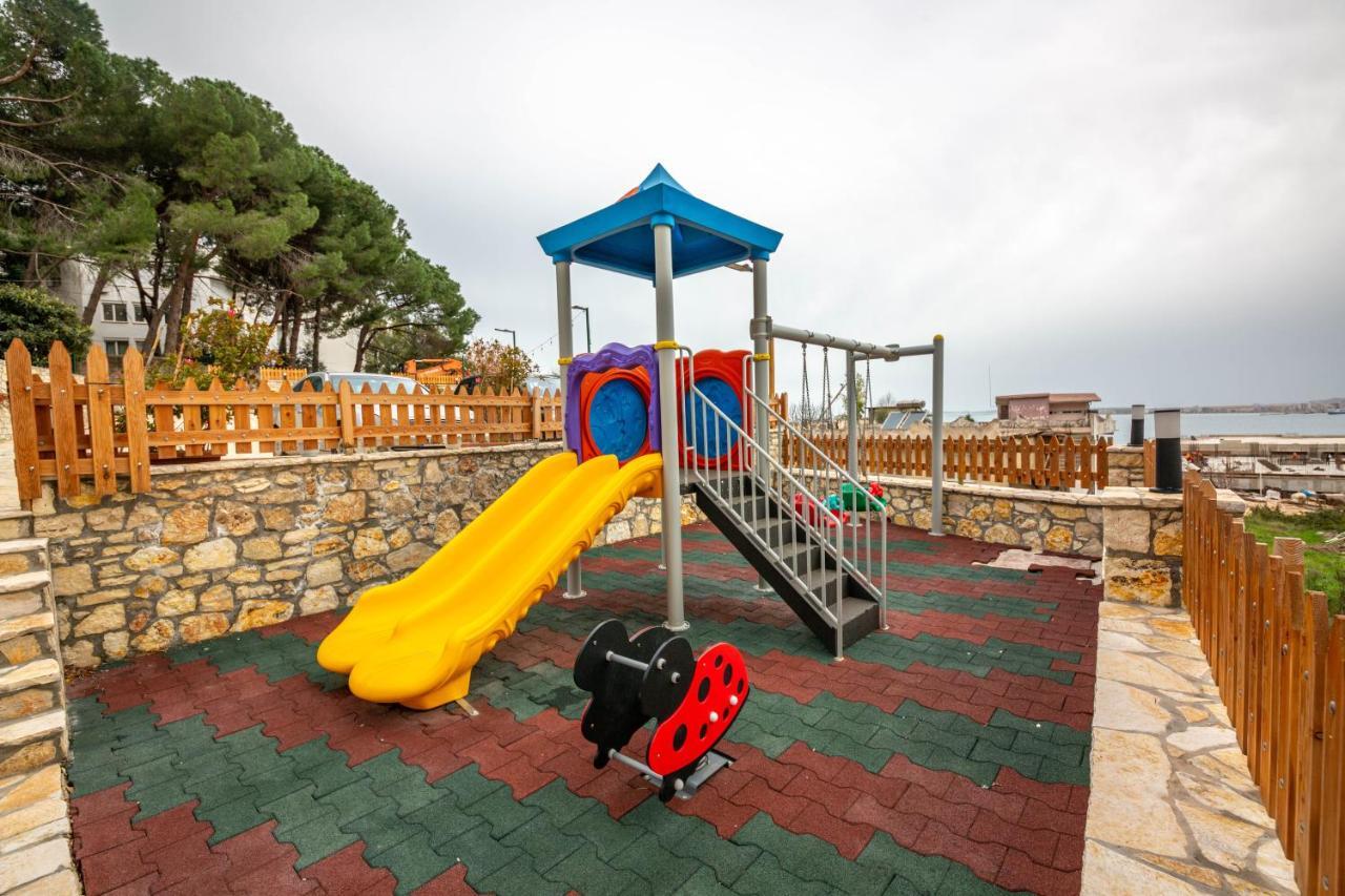 Aerial Hotel & Spa Vlore Bagian luar foto